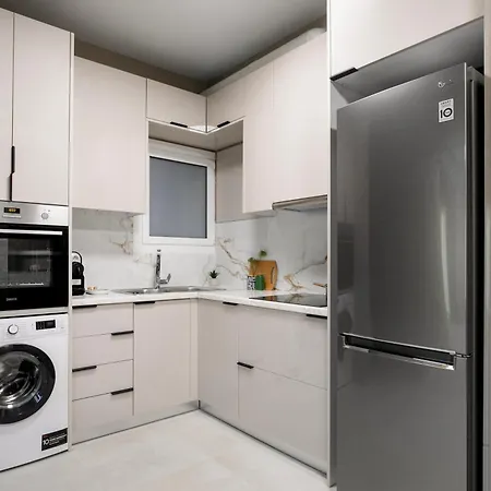 Exarcheia Urban - Lycabettus Hill Apartment *